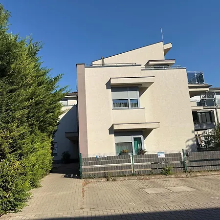 Local-lux Penthouse - Panorama Terrace & Free Parking Apartment *